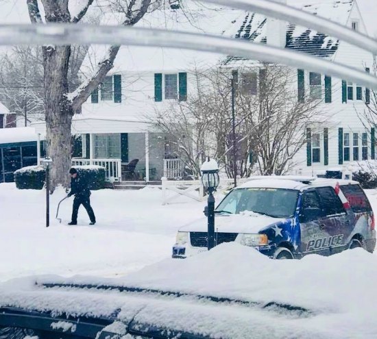Ashland Police Officer "Caught" Doing Good Deed Ashland officer clear snow at elderderly woman's house